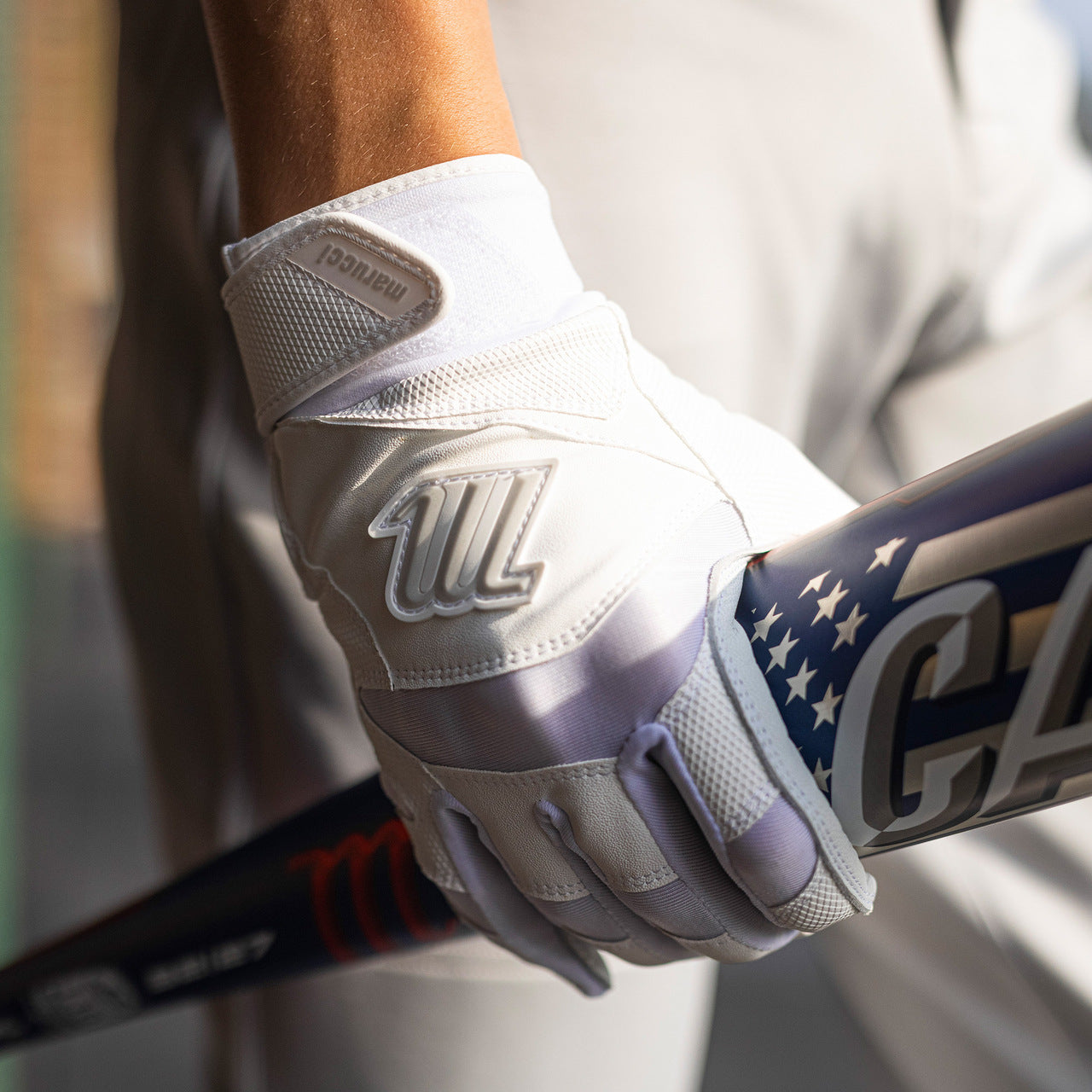 2022 SIGNATURE BATTING GLOVES